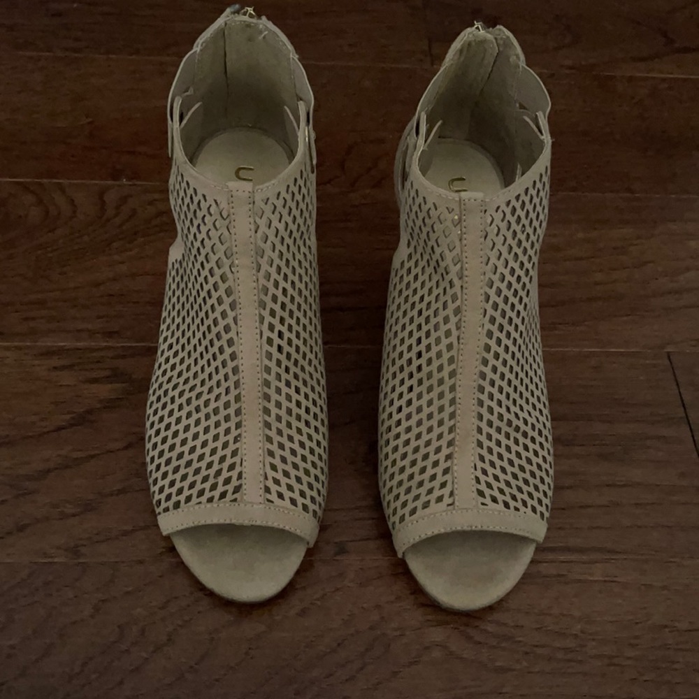 Brand New Tan Peep Toe Booties (8.5)